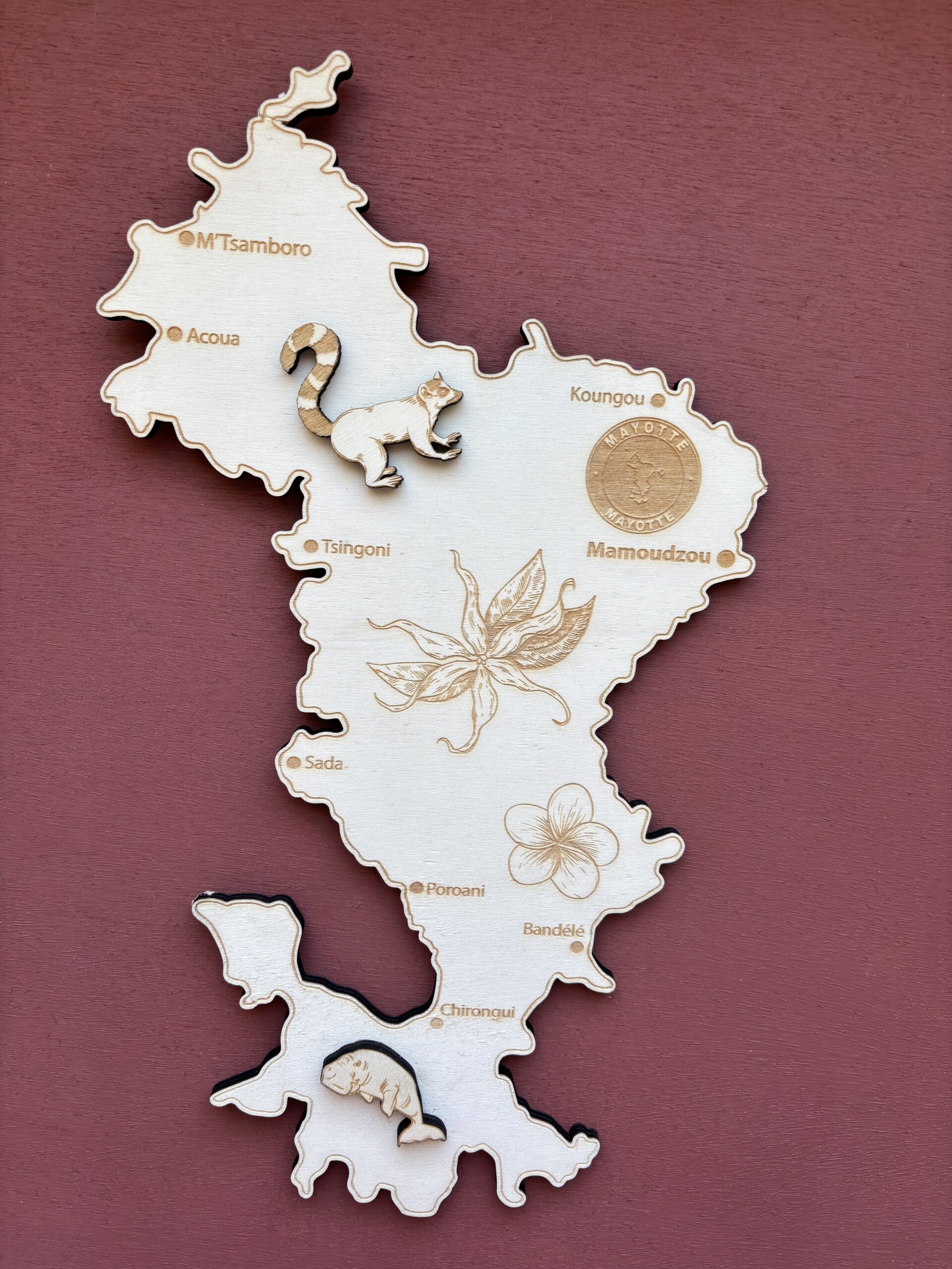 Carte de Mayotte en bois personnalisée